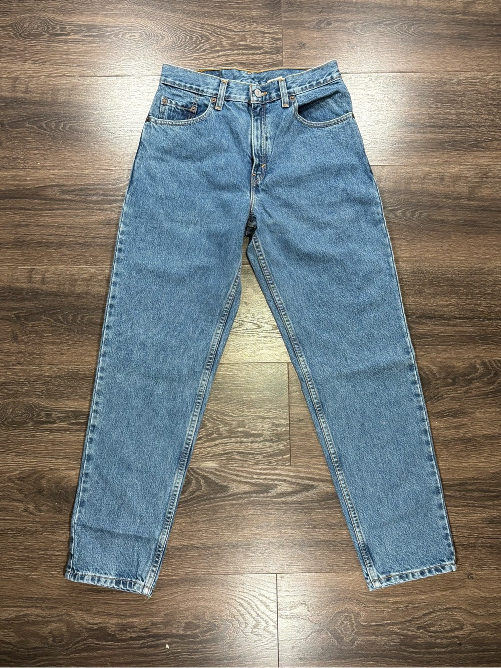 Levi's 550 NWT Women’s Relaxed Fit Tapered Leg Denim Jeans Size 9 Short